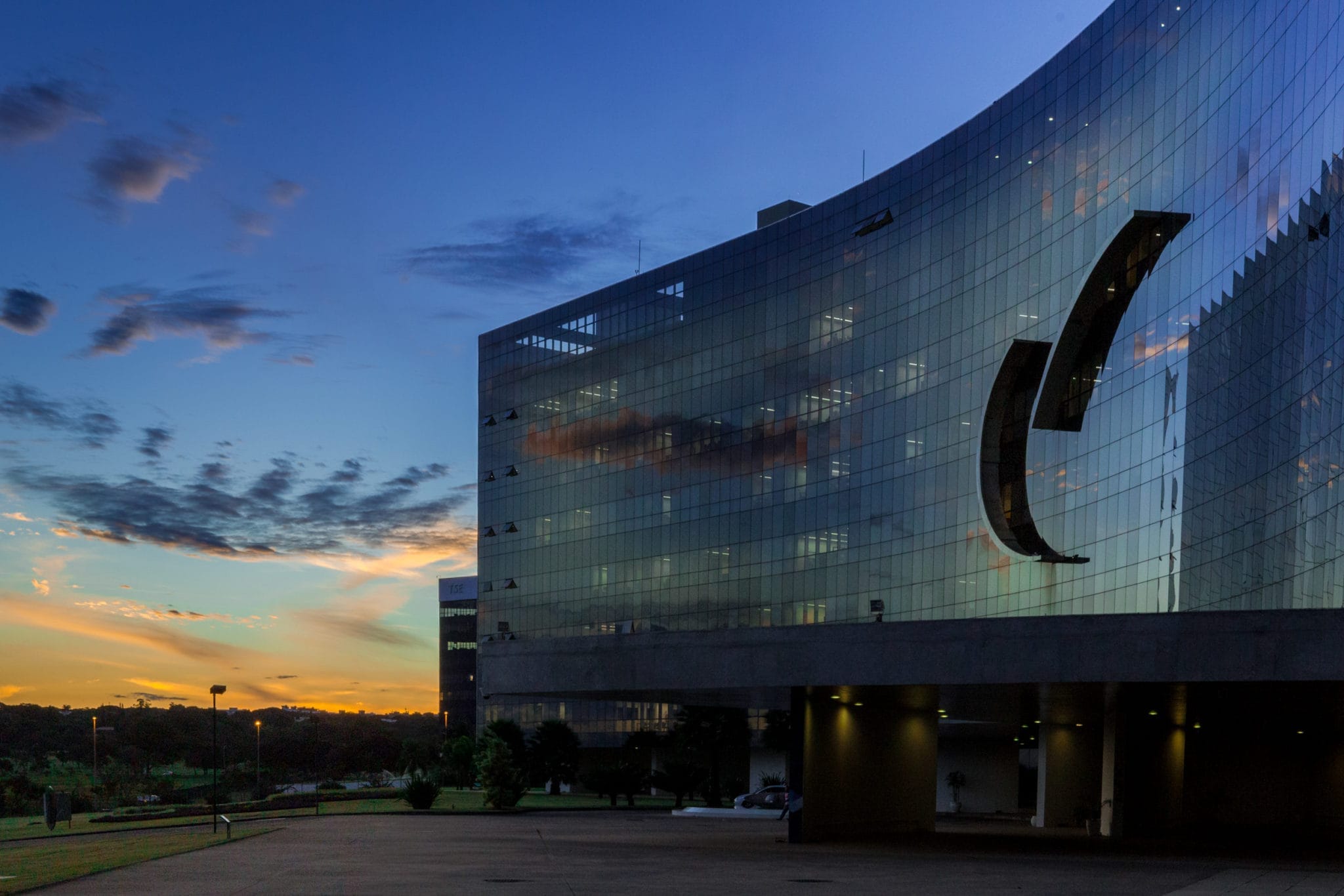 Iniciativa da Corregedoria Geral busca solucionar os 100 processos mais antigos da Justiça do Trabalho