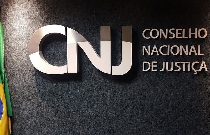 CNJ informa sobre prazos processuais no Dia do Servidor