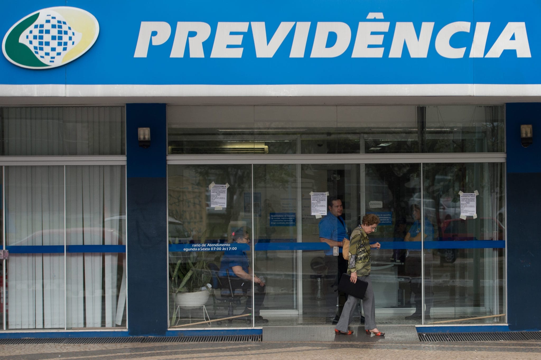 Reforma da Previdência pode anular milhares de aposentadorias já concedidas a servidores públicos