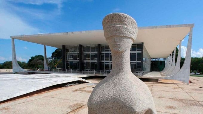 STF tende a dar fim ao regime de CLT na administração pública