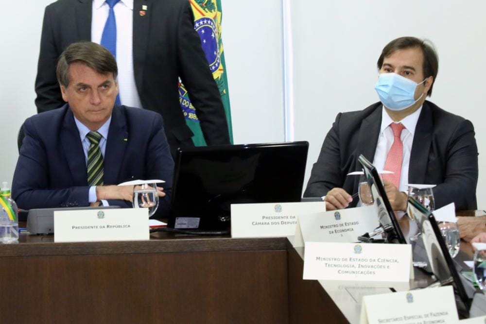 Reforma administrativa não tem objetivo de reduzir o Estado, diz Maia