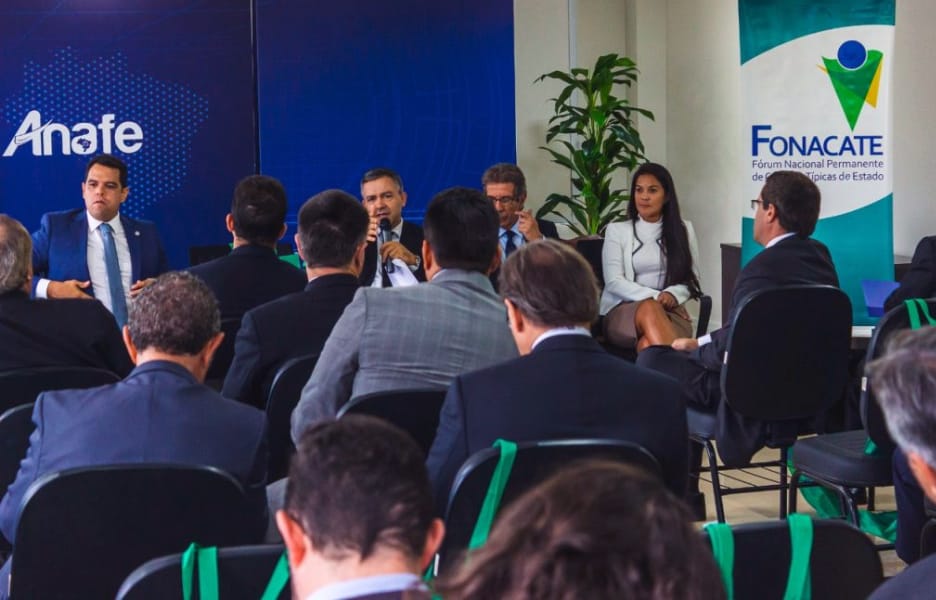 Entidades deliberam por mobilização contra reforma administrativa