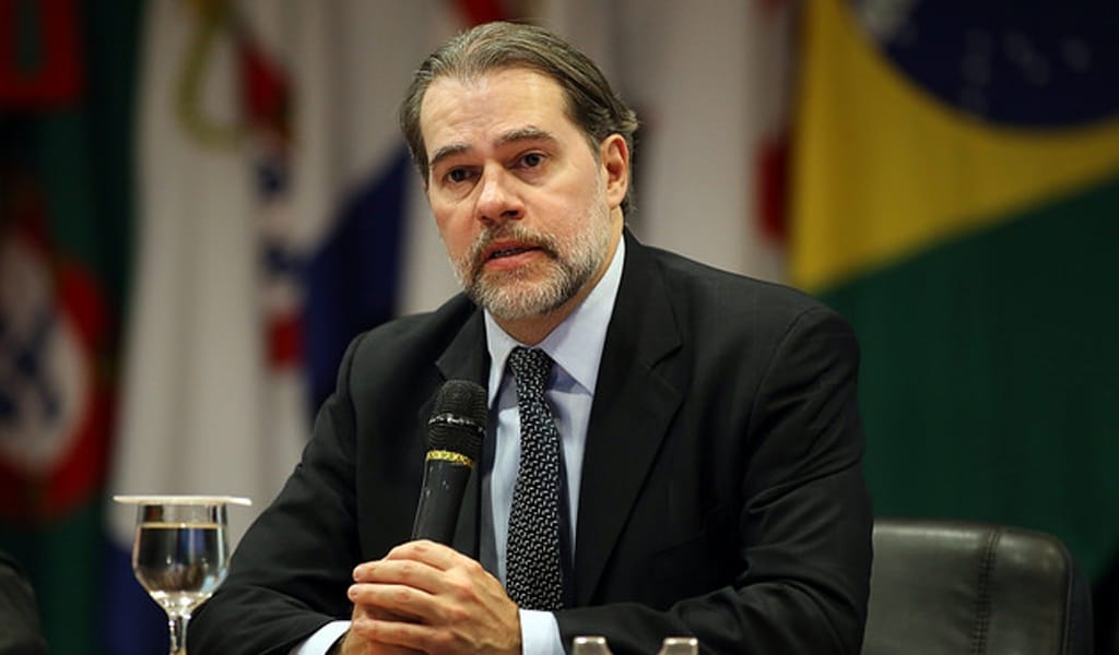 Inteligência artificial: Trabalho judicial de 40 minutos pode ser feito em 5 segundos