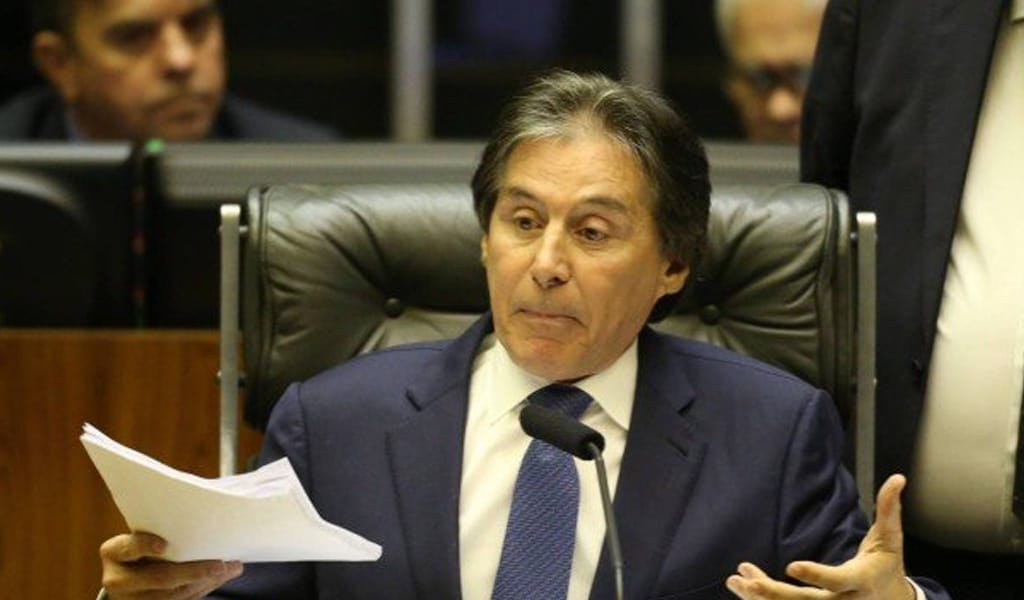 Medida provisória que adia reajustes salariais dos servidores federais para 2020 é prorrogada por 60 dias