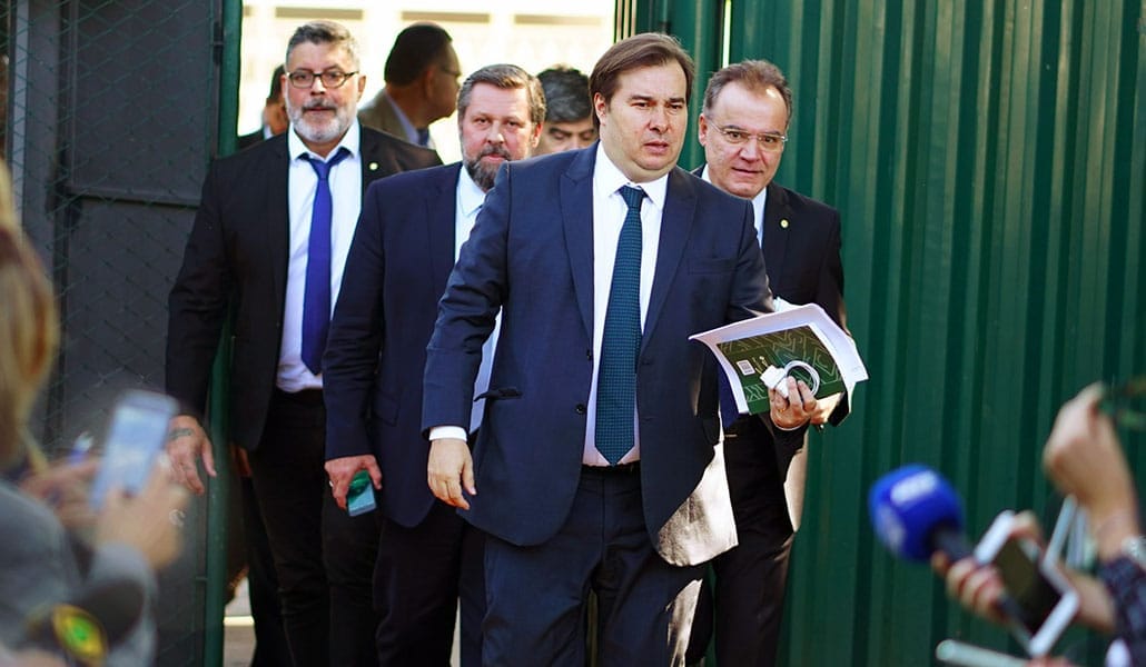 Estabilidade dos servidores públicos entra na mira do Congresso