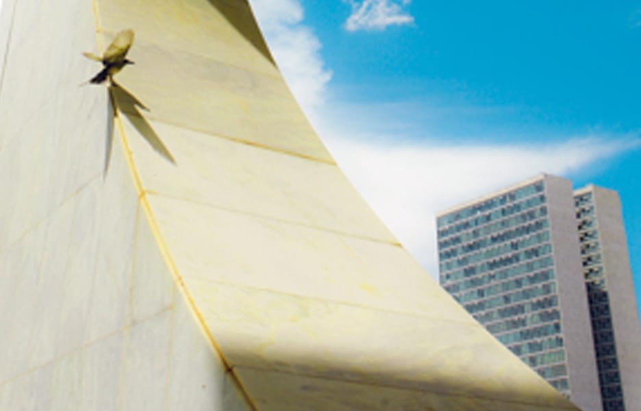 Ministro nega liminar contra alíquota previdenciária progressiva para servidores públicos