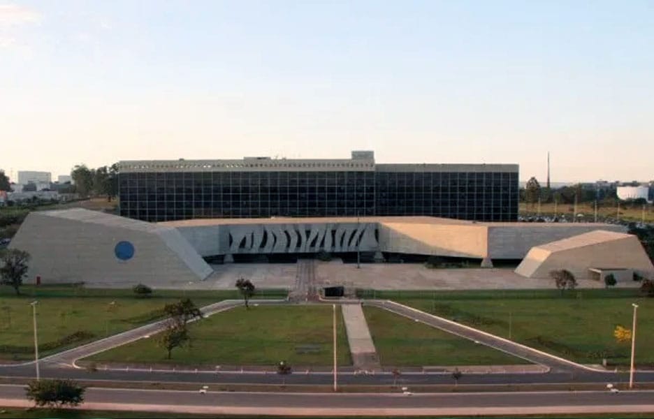 STJ: Prazos processuais voltam a fluir na próxima segunda-feira, 4