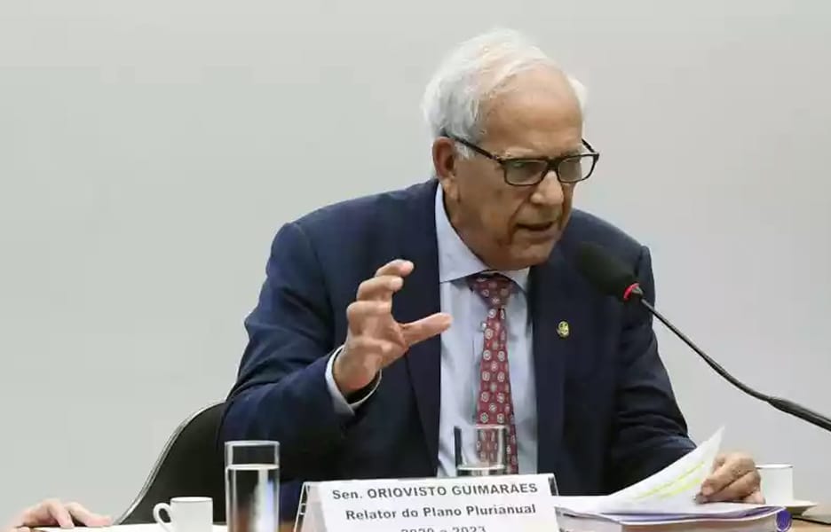 PEC Emergencial: Governo aceita suavizar corte de salários de servidores