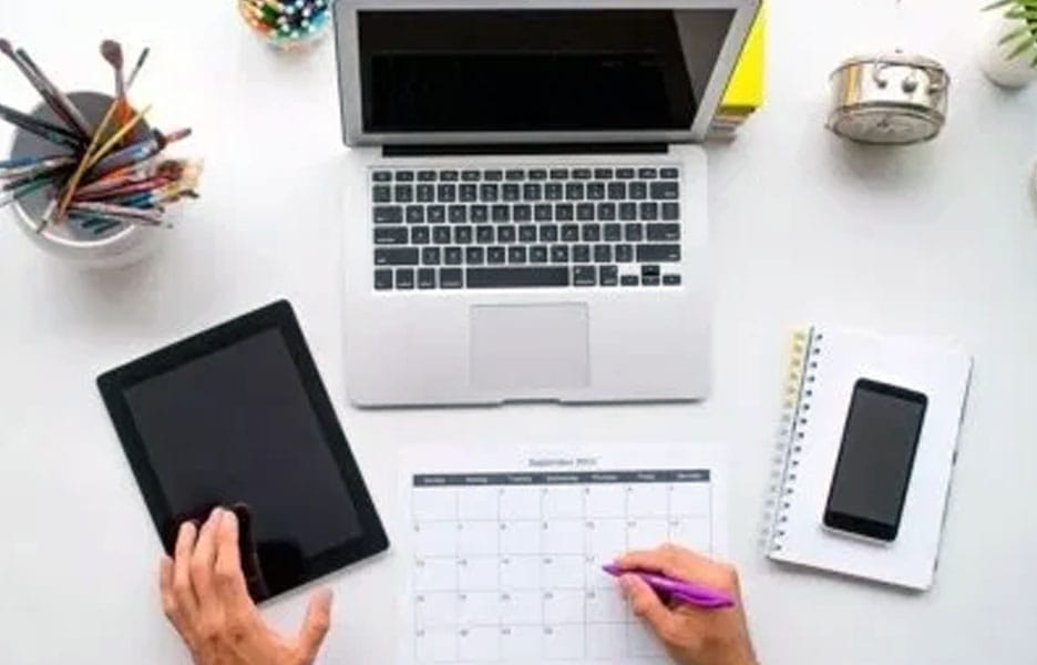 Teletrabalho pode agravar consequências do “technostress”