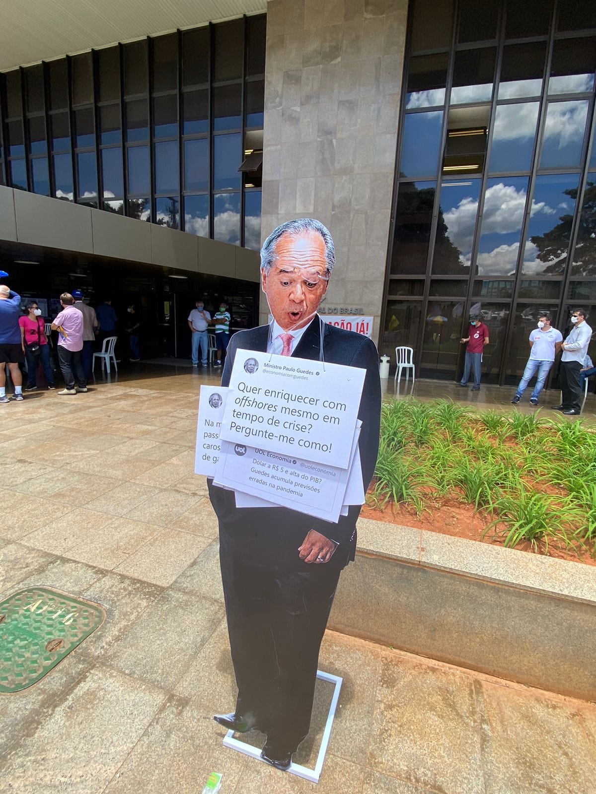 Servidores vão concentrar na Casa  Civil pressões sobre reposição salarial