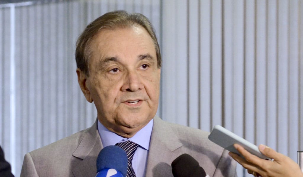 Derrotados nas eleições, seis senadores receberão aposentadoria de até R$ 32 mil