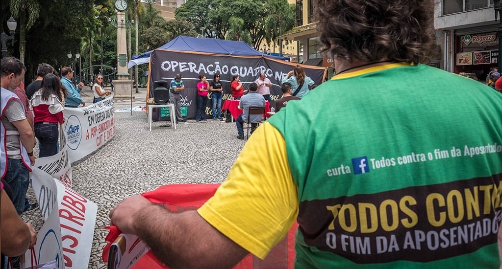 Embora envergonhados, servidores admitem decepção com o governo
