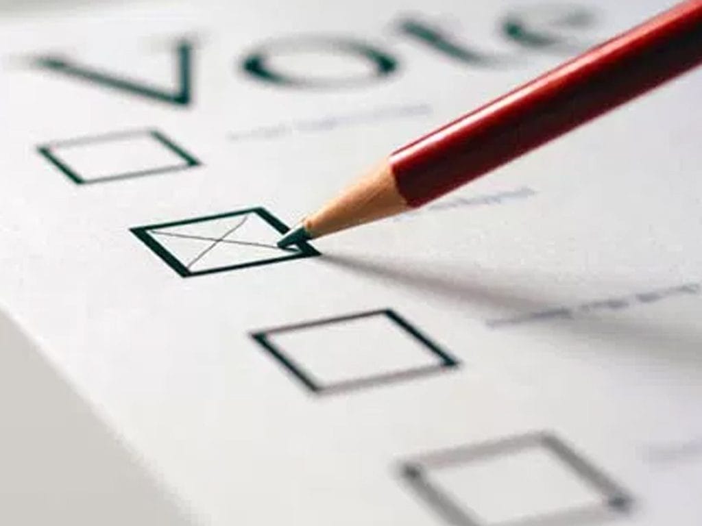 Concursos dos Tribunais 2018 têm 10 editais para níveis médio e superior! Até R$26mil!