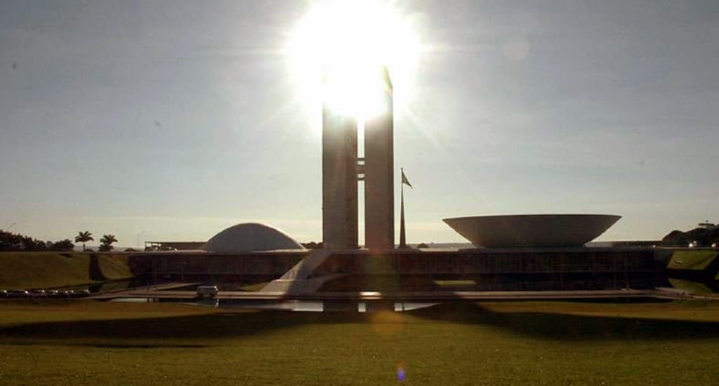 Deputado promete para hoje relatório sobre reforma da Previdência