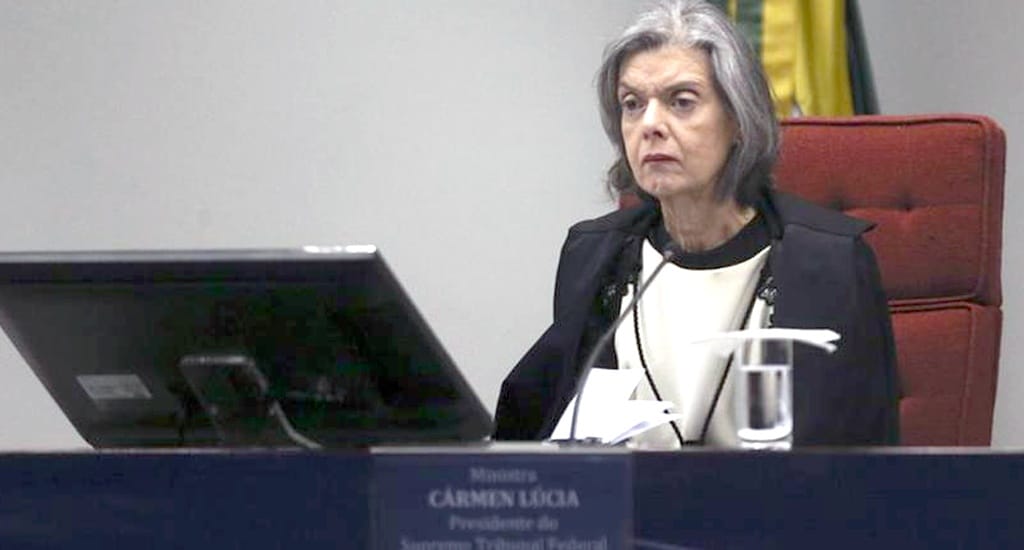 Cármen diz que juízes não ganham 'em excesso' ao citar divulgação de salários