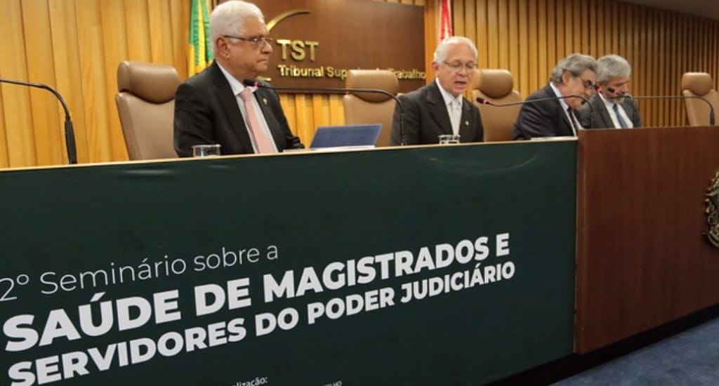 Saúde de magistrados e servidores: assédio moral pode ser gatilho para doenças