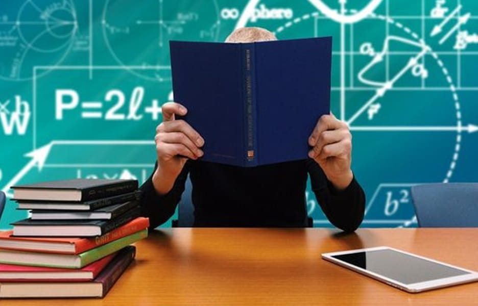 Concursos federais escapam de cortes e devem abrir 11 mil vagas