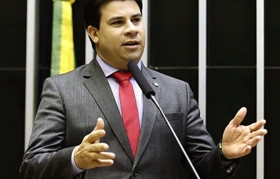 Projeto da Câmara dos Deputados tenta revogar contrapartida exigida de estados e municípios em lei de socorro financeiro