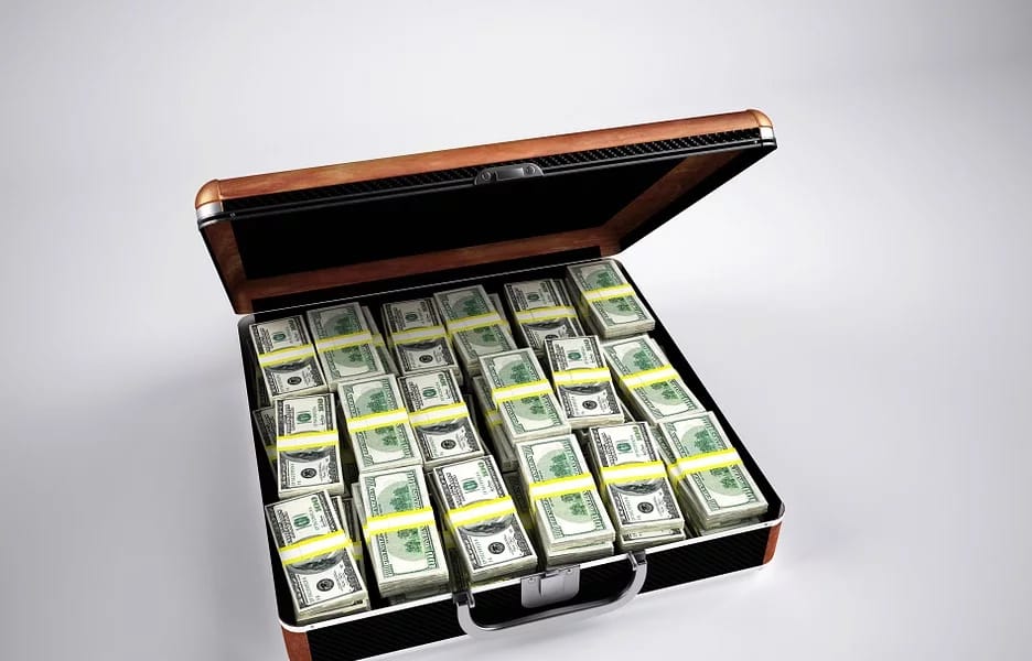 Bancos vão lucrar R$ 480 bilhões com a reforma da Previdência, diz estudo