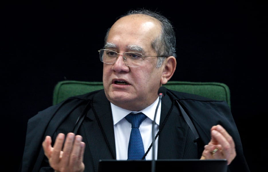 Gilmar Mendes suspende ações contra atos do CNJ
