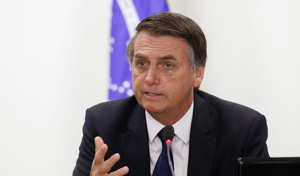 Bolsonaro é aconselhado a segurar reforma administrativa