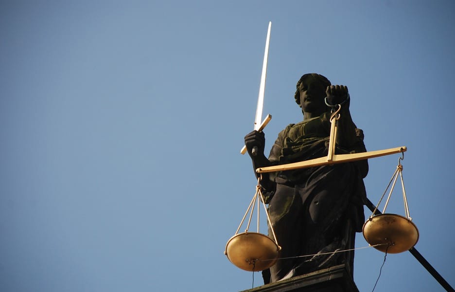 Reforma administrativa: membros do Judiciário e do MP não serão afetados