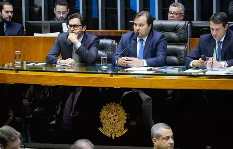 Frente parlamentar prioriza votação de novas regras para servidores públicos