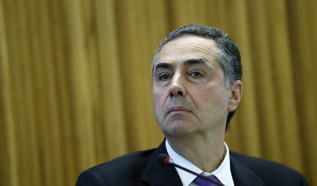 Barroso diz que corruptos serão perdoados, caso STF mantenha indulto