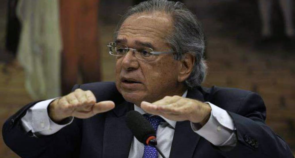 Após Guedes ser chamado de 'tchutchuca e tigrão', audiência é encerrada