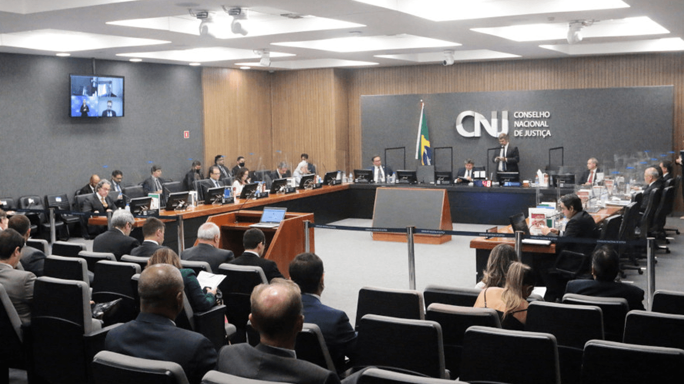 Entrega do Prêmio Conciliar é Legal será durante sessão plenária desta terça (24/5)