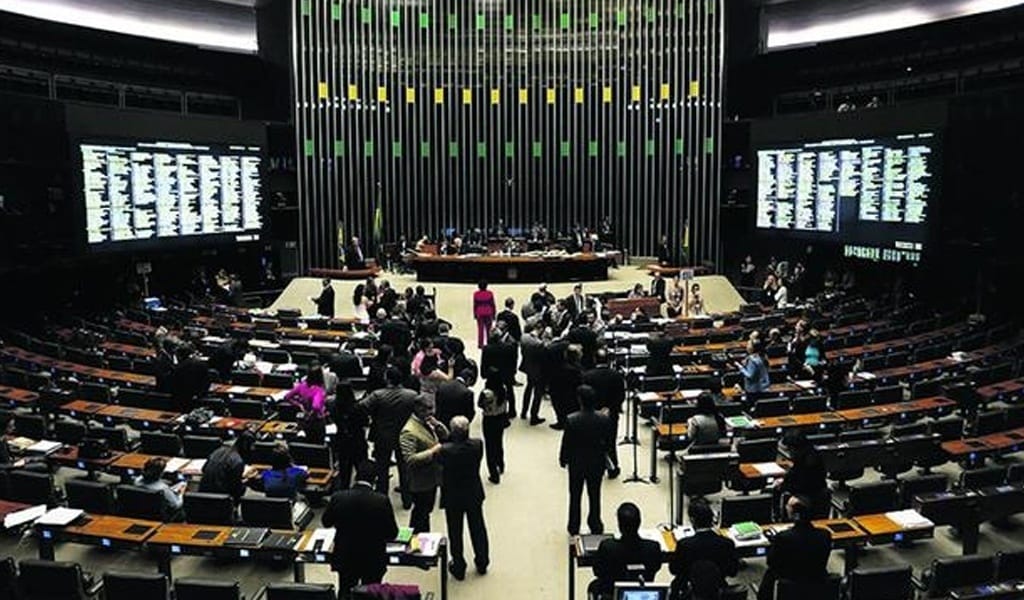 Aumento dos ministros do STF pode ferir Lei de Responsabilidade Fiscal