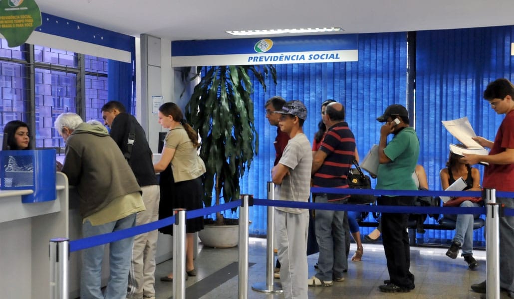 Alteração na reforma pode dificultar ações contra INSS