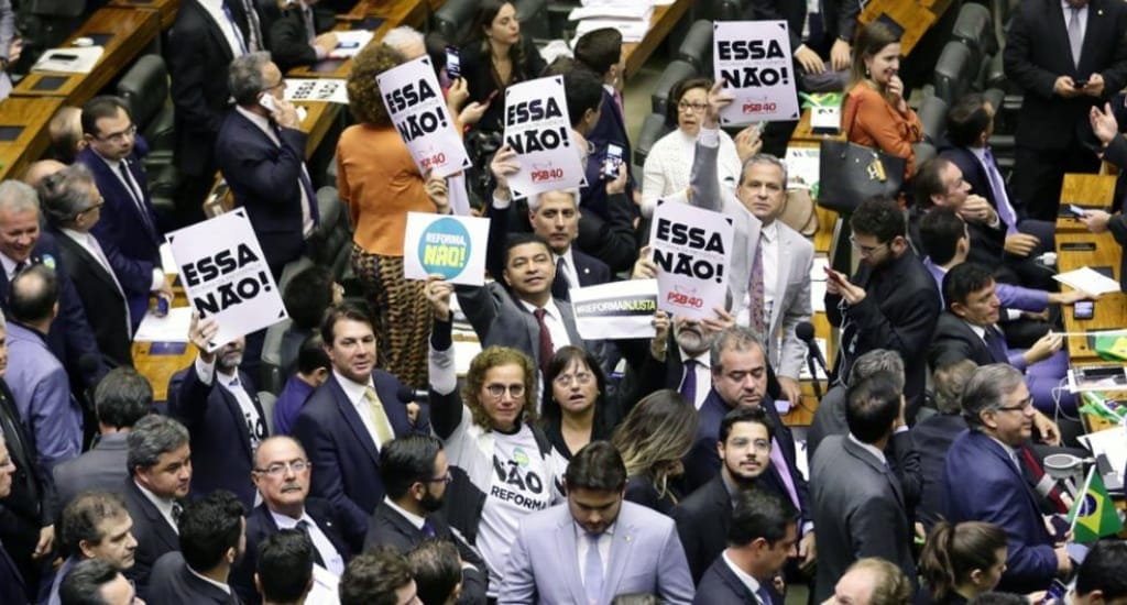 Servidores com pressa para se aposentar