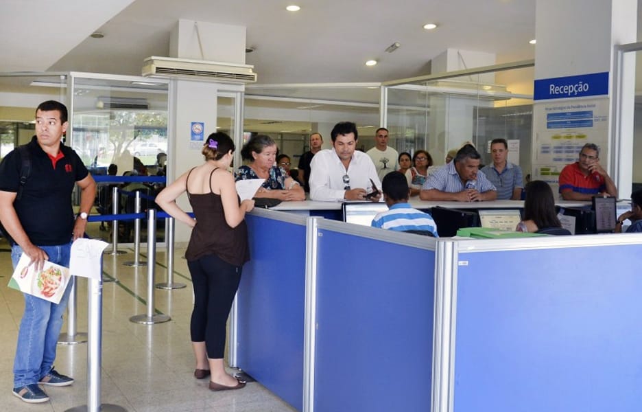 Servidores também enfrentam fila para conseguir a aposentadoria