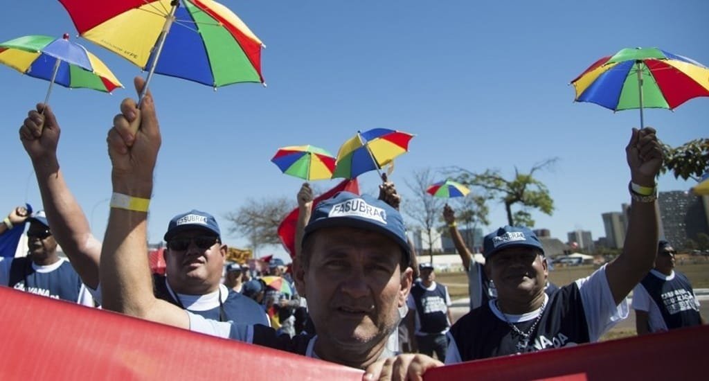 Nunca os servidores se aposentaram tanto no Brasil