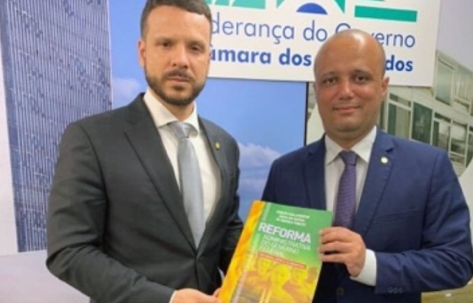 Frente do Serviço Público articula com líder do governo para abrandar reforma e PECs