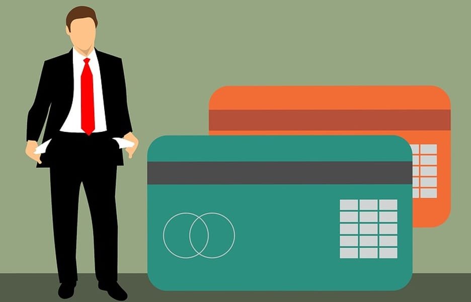 Congresso retoma trabalhos com pacote que atinge servidor