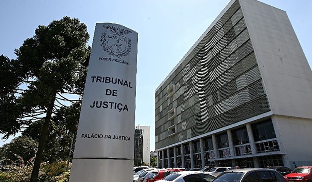 90% dos cargos de confiança do TJ-PR não são ocupados por servidores