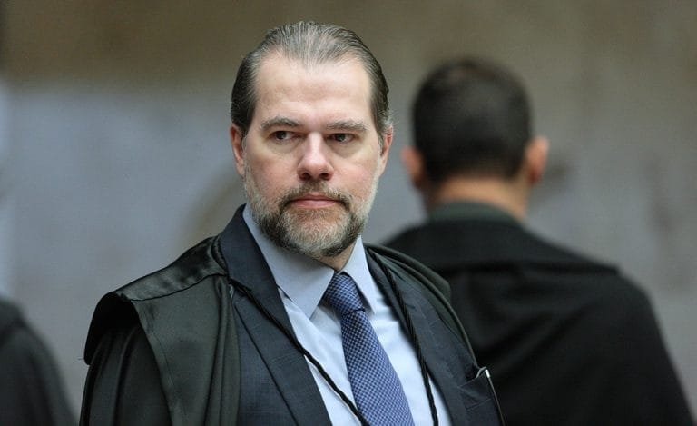 ‘Nunca mais a ditadura, o fascismo, o comunismo e o nazismo’, clama Toffoli