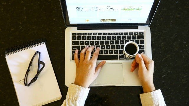 Executivo Federal está com metade dos servidores em trabalho remoto e 1.811 casos de Covid